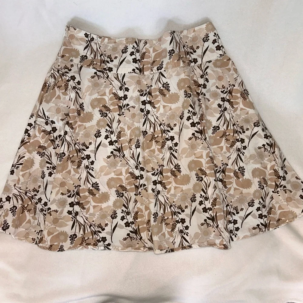 Austin Clothing Co. Floral Beige and Brown Cotton Skirt - Picture 2 of 8